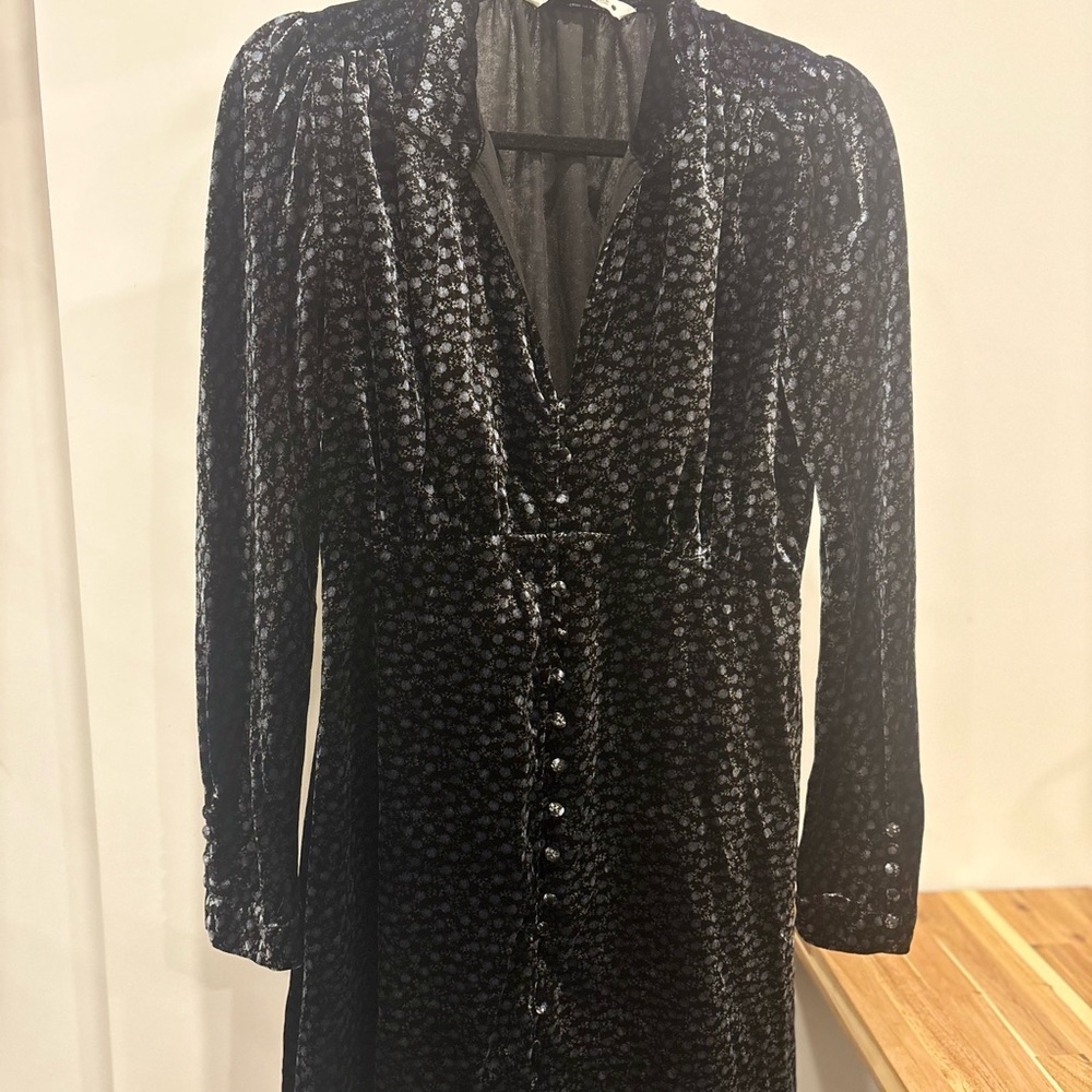 Zara Black Textured Long Sleeve Dress